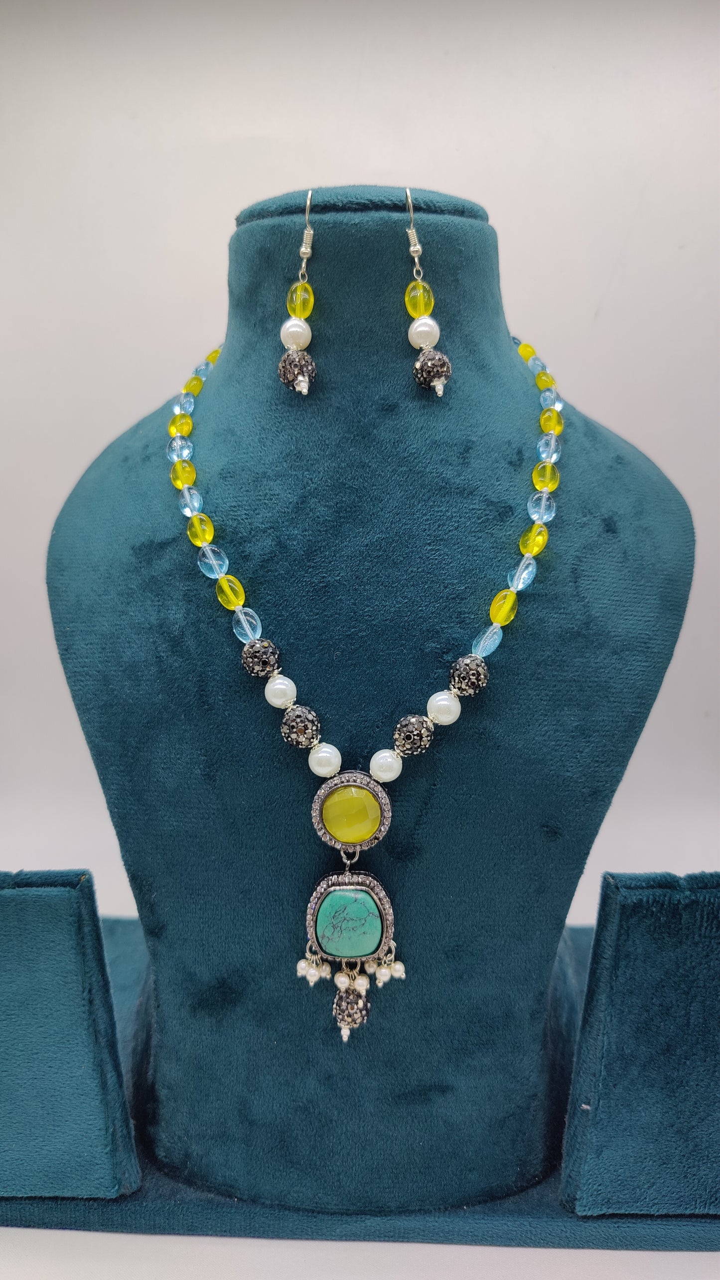 Monalisa beads necklace sets
