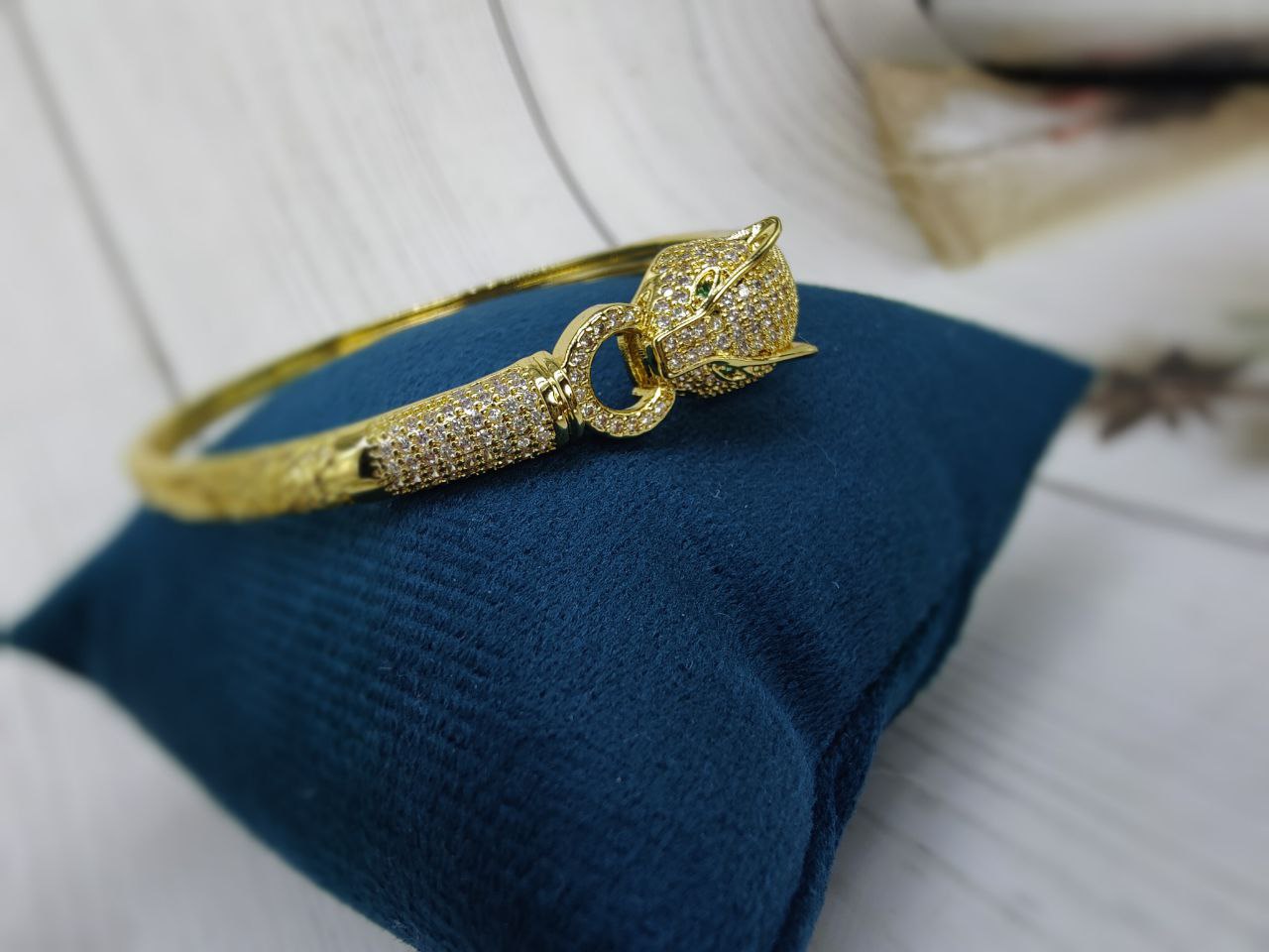 18K Gold Plated Zirconia Jaguar Bracelet