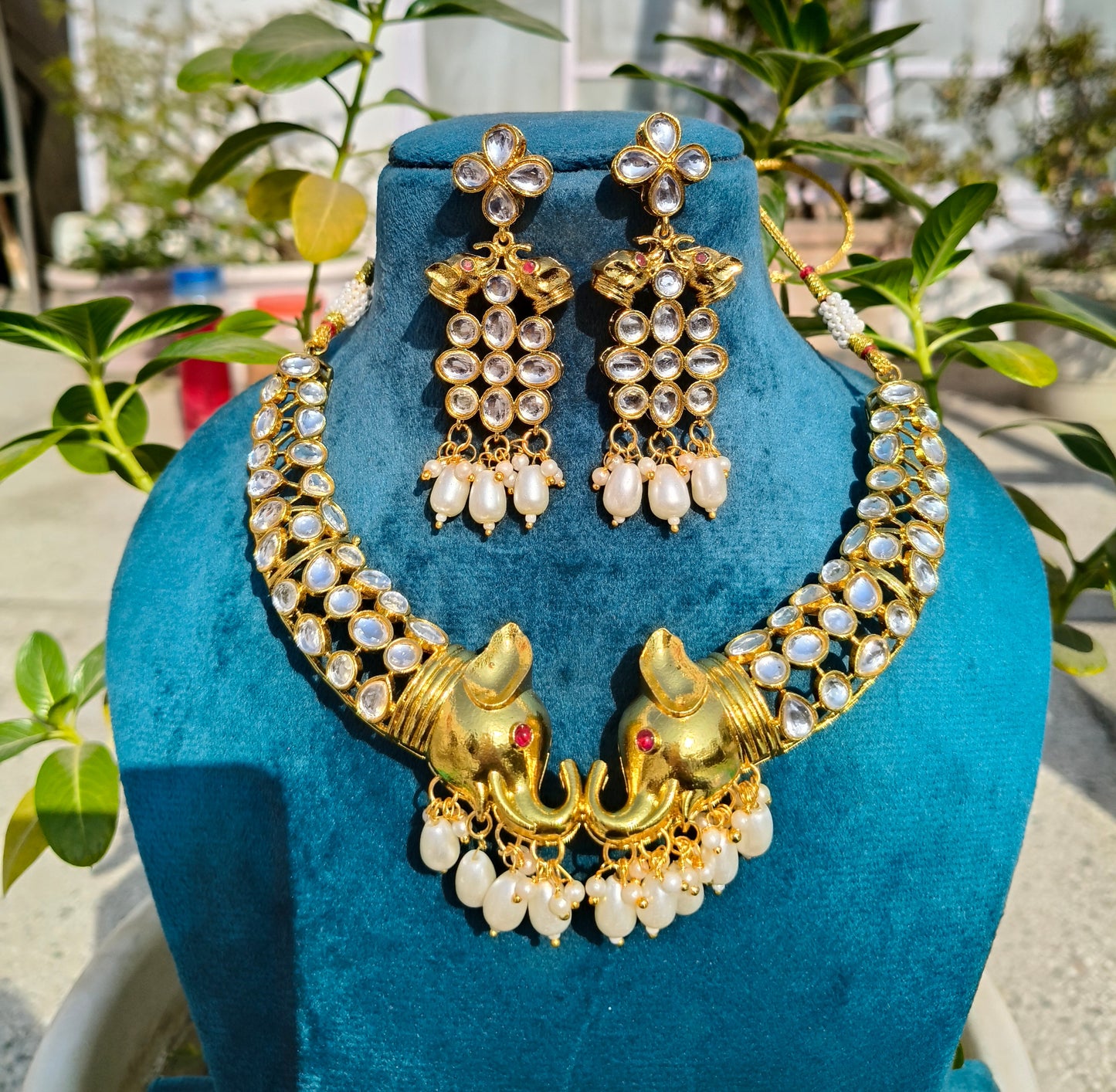 Akshiti Moissanite Necklace Set